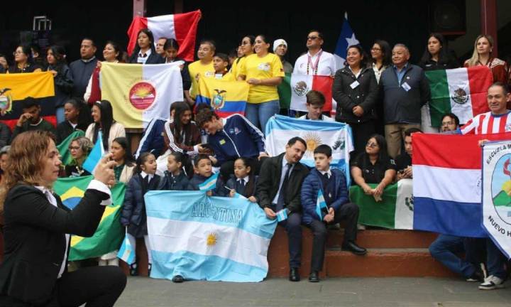 Alumnos del Instituto Santa Catalina lograron el 3° puesto en Certamen Internacional de Ciencias en Chile