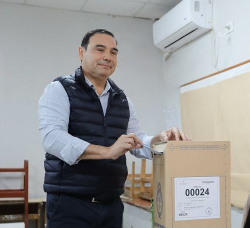 El gobernador Gustavo Valdés auguró buenos resultados este domingo