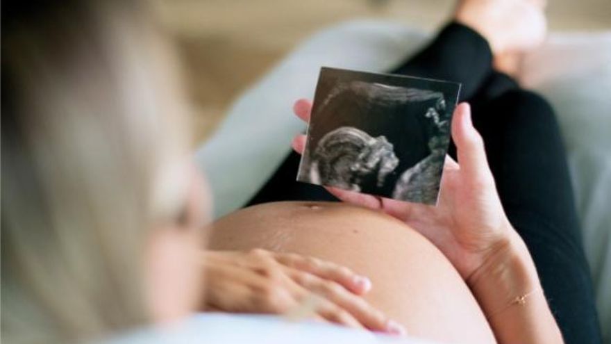 Investigadores españoles desarrollan el primer test molecular para predecir el riesgo de preeclampsia temprana en el embarazo