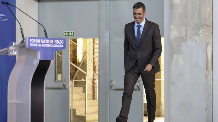El Gobierno sube la presión al PP por el aborto y lanza la reforma constitucional sin mayoría