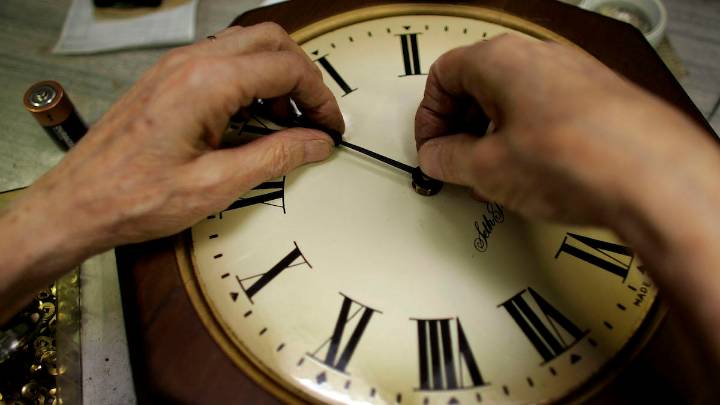 Tips for parents to help kids adjust during daylight saving time