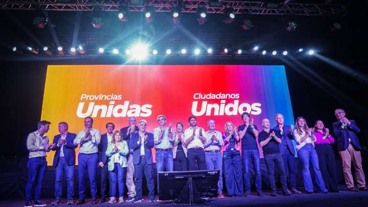 Dadores de gobernabilidad: con Lousteau como figura, Provincias Unidas hizo su acto para despegarse de Milei