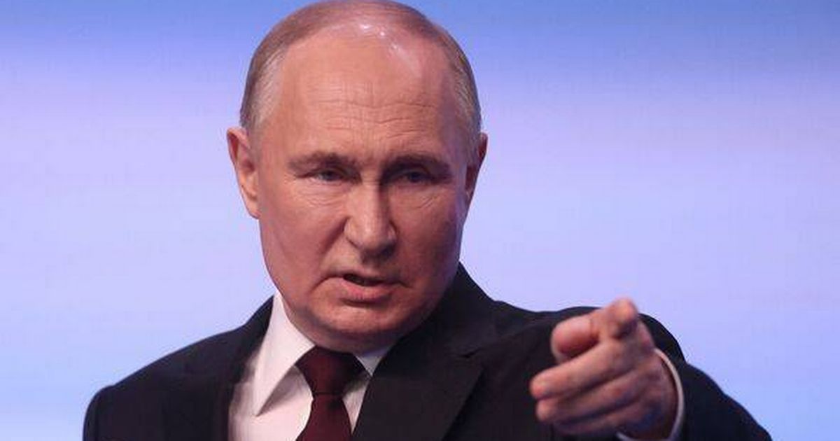 WW3 fears as Russia threatens to strike 14 UK locations to panic Britain