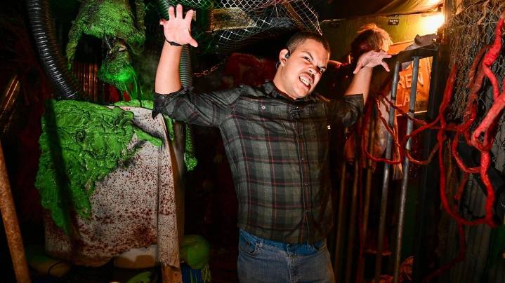 Gateway's Haunted Playhouse actors live on site, enjoy Bellport community