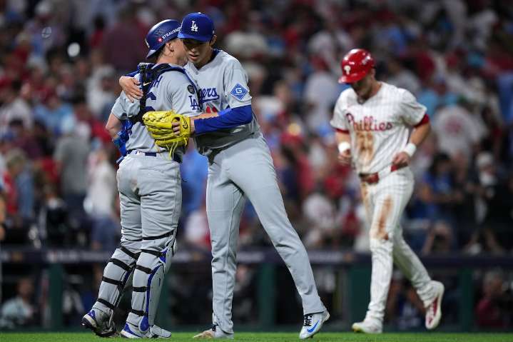 Where to watch Dodgers vs. Phillies Game 2: MLB Playoffs free stream