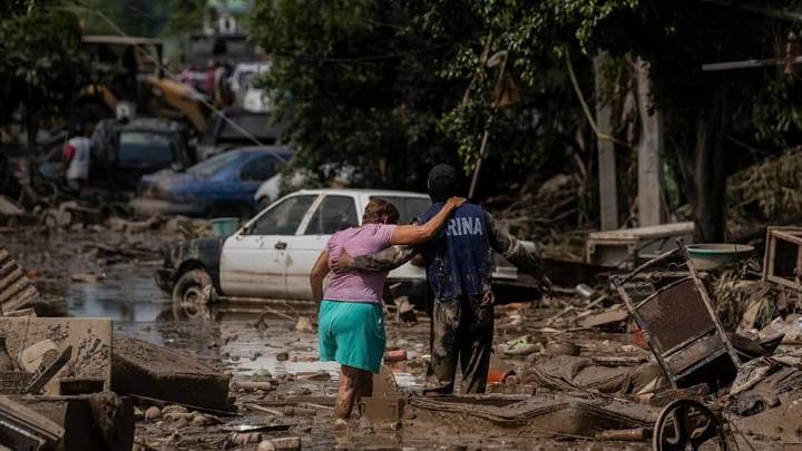 Gobierno mexicano reporta 70 fallecidos por intensas precipitaciones
