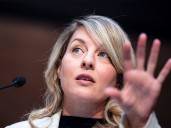 Canada will fight to save auto jobs despite U.S. threat, minister says