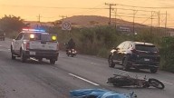 Pareja en motocicleta muere arrollada por un tráiler al sur de Mazatlán