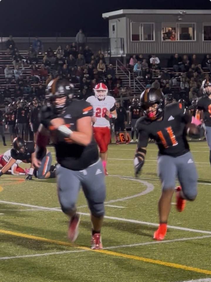 High school football: Marlboro scores 27