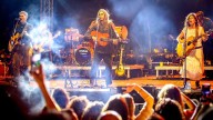 Arrecife en Vivo se despide hasta 2026 con Carlos Ares desatando la emoción colectiva