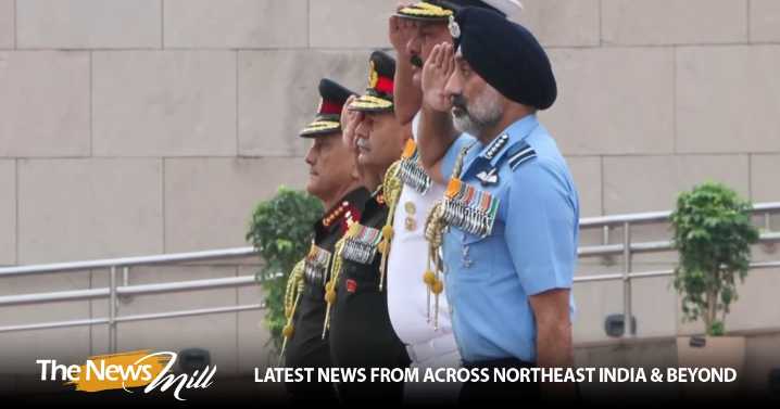 CDS, Chief of three services pay tribute at National War Memorial on Air Force Day