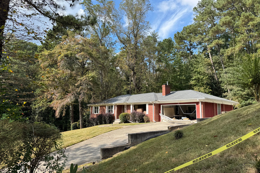 Last of 10 New Orleans jail escapees from May is captured under a house in Atlanta