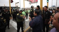 Paro de transportistas: Buses detenidos, protestas y largas filas en estaciones (GALERÍA)