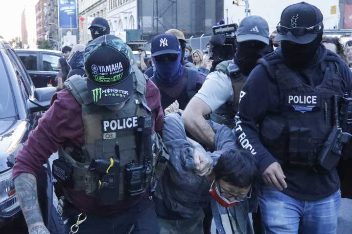 Military-Style Sweep Hits NYC as Masked Federal Agents Arrest Canal Street Vendors