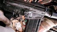 Encontraron un fusil FAL del Ejército Argentino en el Comando Vermelho en Río de Janeiro