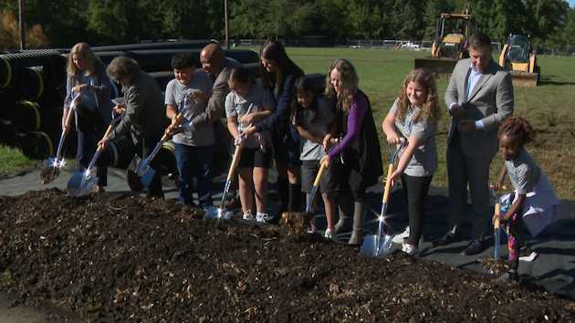 JCPS breaks ground on new Okolona Elementary School