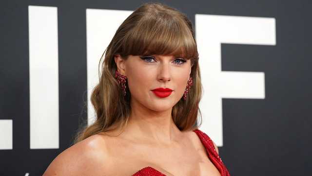 Taylor Swift's 'The Life of a Showgirl' makes history by selling 4 million copies in first week