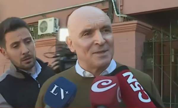 Espert fue a votar y vivió un incómodo momento