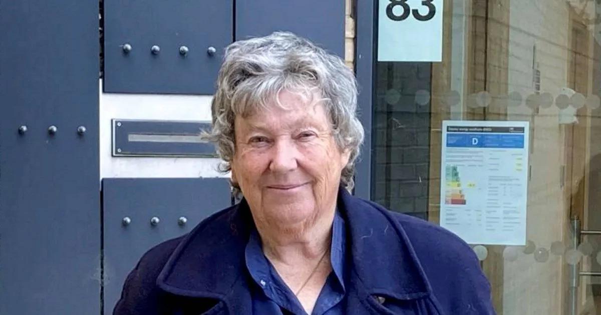 Retired professional golfer branded 'manipulative' by High Court judge amid luxury St Neots lodges row