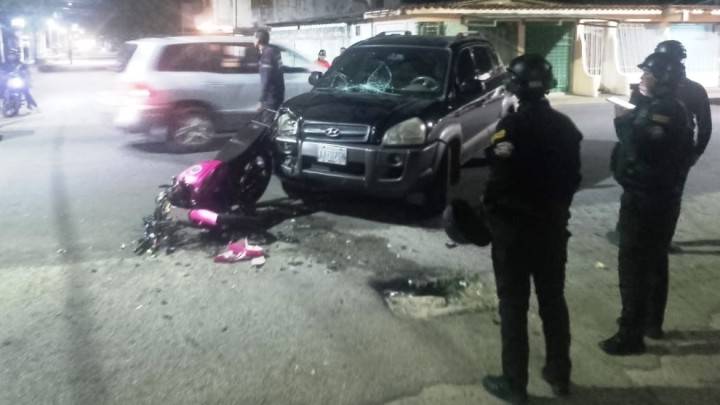 Niño sin casco perdió la vida en esquina de la Ceferino