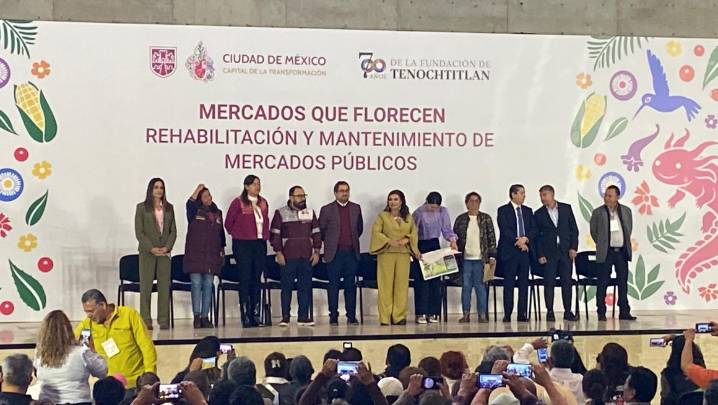 Destina Clara Brugada 340 mdp a 102 mercados populares
