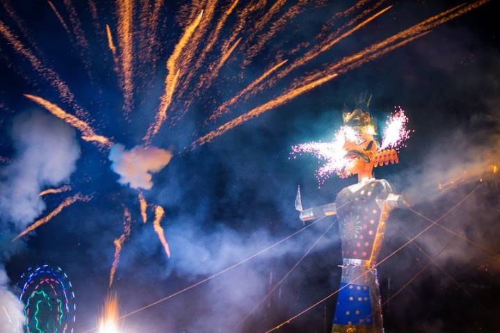 Unidentified duo flees after torching Ravana effigy in Bhopal; cops launch probe