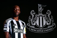 Newcastle forward Yoane Wissa suffers minor setback in knee injury recovery