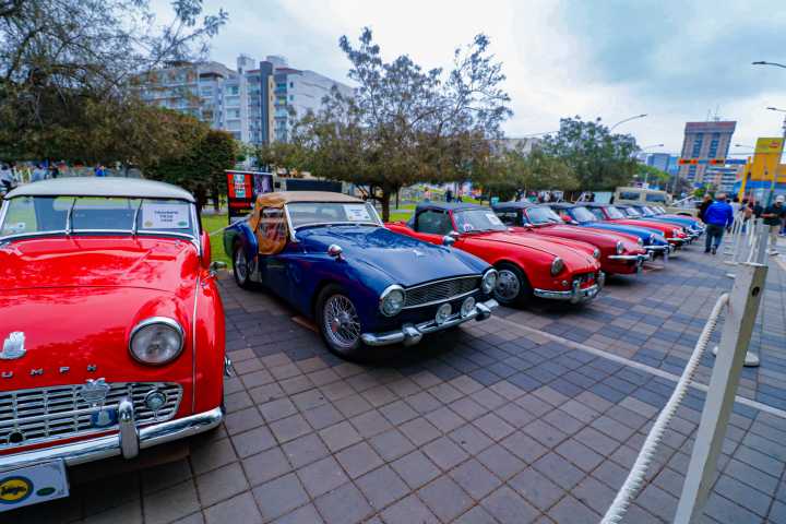 Exhibición gratuita de autos clásicos británicos llega a San Borja