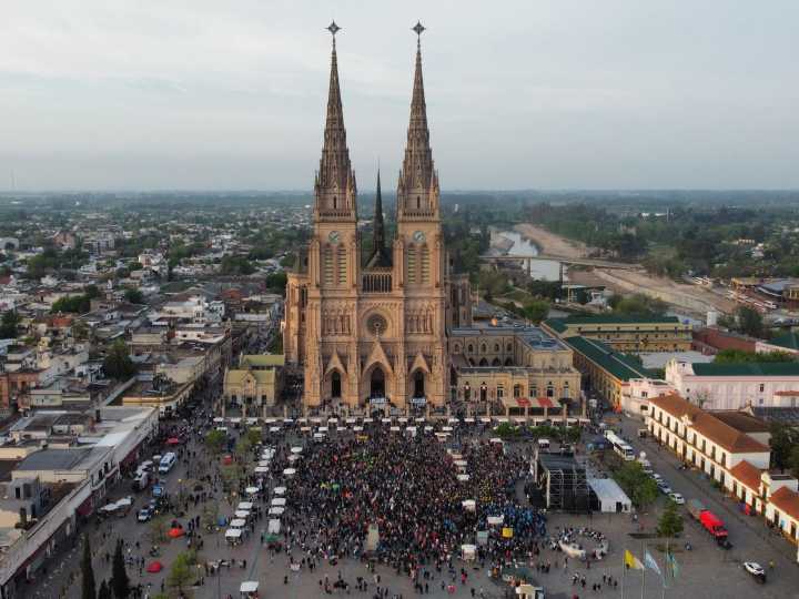 Peregrinación a la Virgen de Luján: cortes, horarios y cronograma para este 4 de octubre