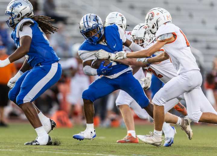 Jerome Ross III runs wild, Steel-High downs Susquenita for third straight win