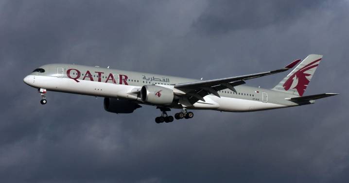 Qatar Airways flight from Edinburgh diverted mid
