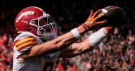 Cincinnati uses fast start to take down No. 14 Iowa State 38