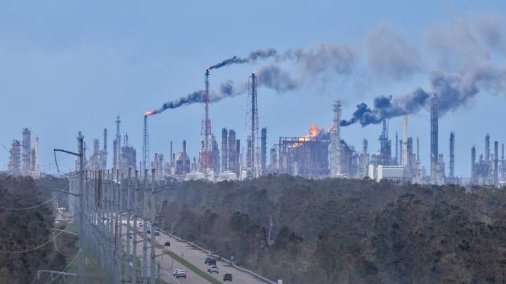 Informe definitivo: los combustibles fósiles envenenan la vida humana, desde el vientre materno hasta la vejez