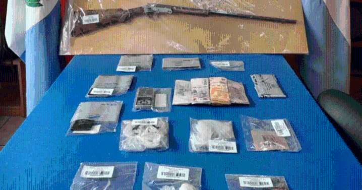 Golpe al microtráfico en Neuquén: secuestraron drogas, armas de fuego y dinero en efectivo en Zapala