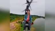 Tragedia en China: un influencer murió al estrellarse con un avión ultraligero casero durante una transmisión en vivo