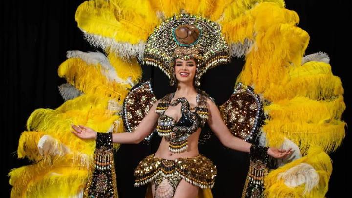 Brillan los diseños estilizados del chihuahuense Miguel Ángel Carrillo en Miss Universo México