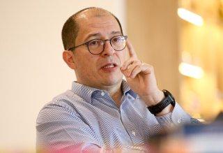 “La derecha tiene que proponer algo que no sea solamente que se vaya Petro”