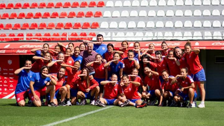 Fútbol femenino: Unión enfrenta a Lanús por el sueño del ascenso a Primera