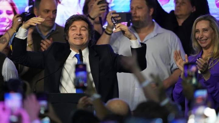 Amplio triunfo de Milei: ganó con el 40% y se asegura el tercio para blindar los vetos