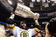 Deadspin | Bruins to retire former captain Zdeno Chara's No. 33