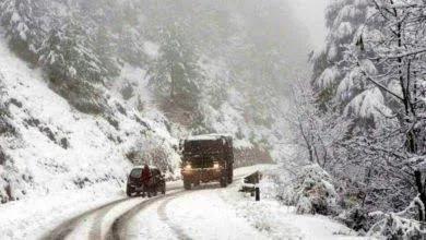 Fresh snowfall shuts Bandipora