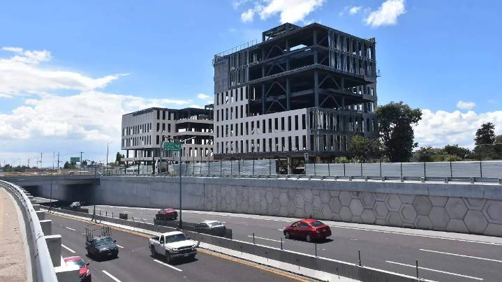 Expropian predio para construir los estacionamientos en Ciudad Administrativa
