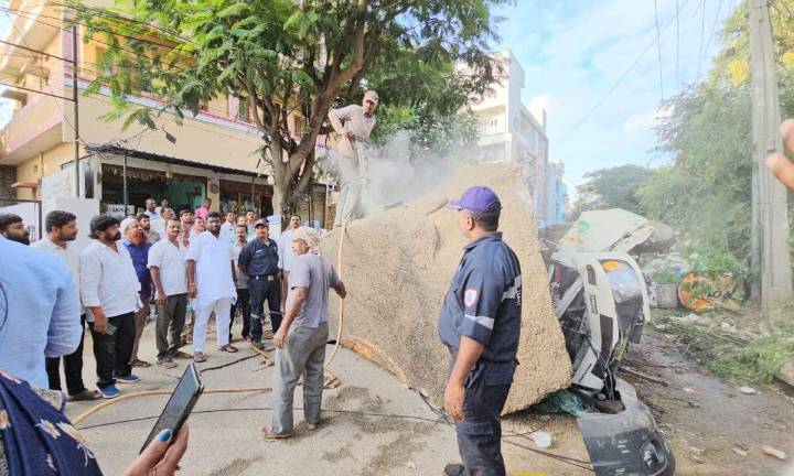 Heavy Rains Trigger Rockfall in Malkajgiri; HYDRAA, GHMC Team Up to Clear Giant Boulder