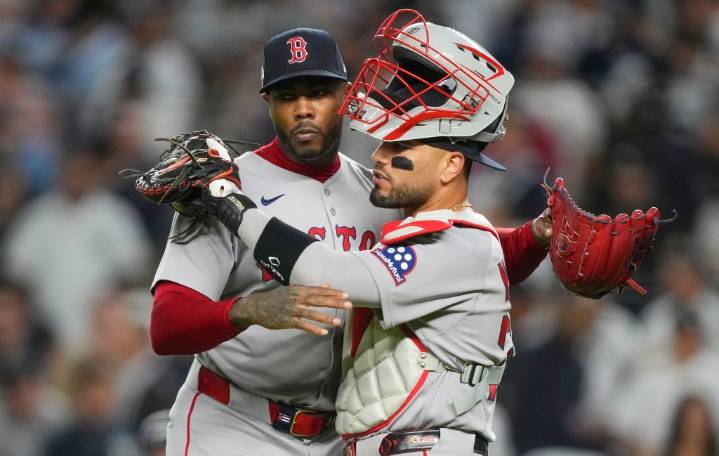 Garrett Crochet brilliant in leading Red Sox to 3-1 win as Yankees bullpen chokes again