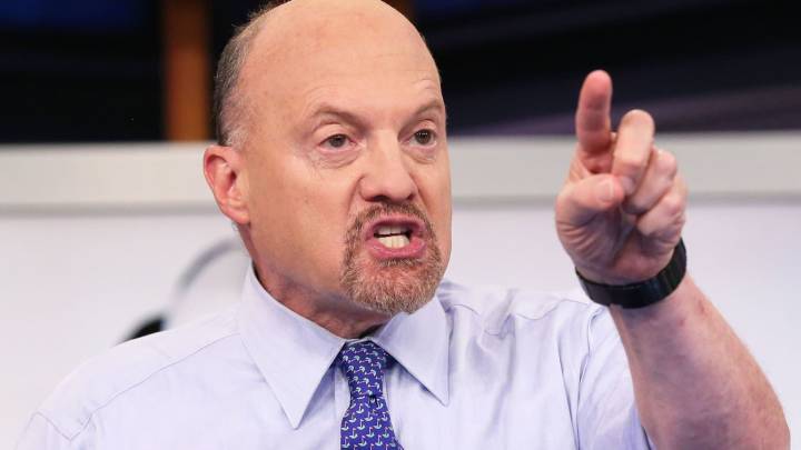 Too many speculative names fueled Monday's rally, Jim Cramer says