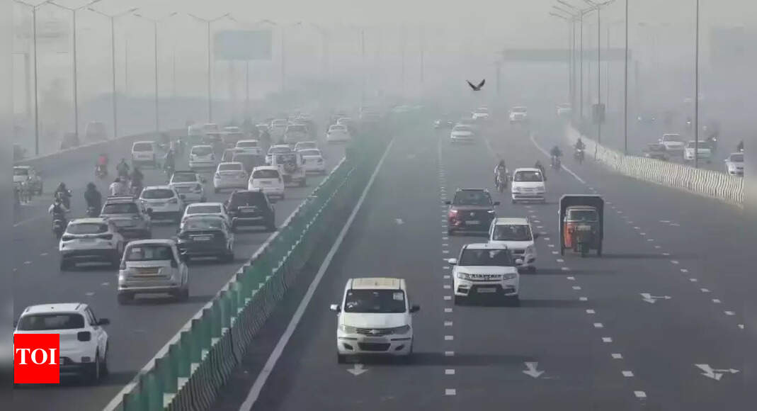 Clearing the air: Why global apps showed Delhi’s AQI levels at 2,000+, but CPCB under 400