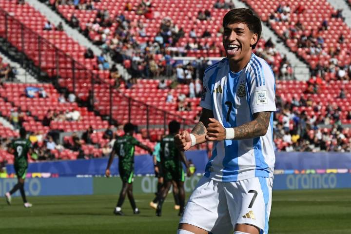 Paliza. Argentina vs. Nigeria Sub 20: resumen, goles y resultado del partido del Mundial Chile 2025
