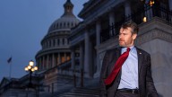 Senador exige a Trump transparencia sobre ataques militares de EE.UU. frente a Venezuela