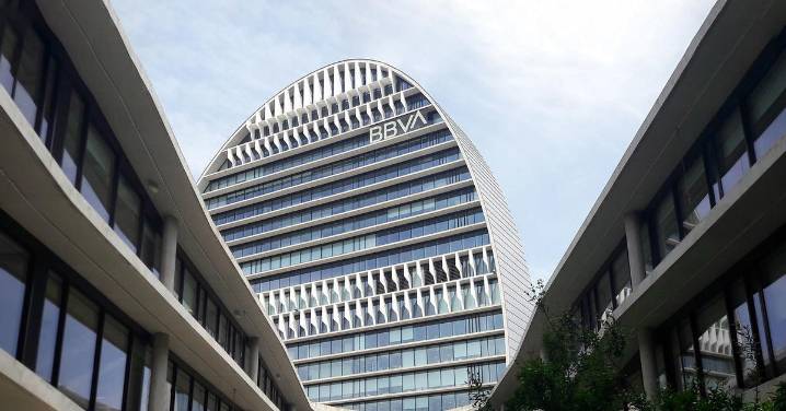 BBVA pasa página del fracaso de la opa con ganancias récord hasta septiembre