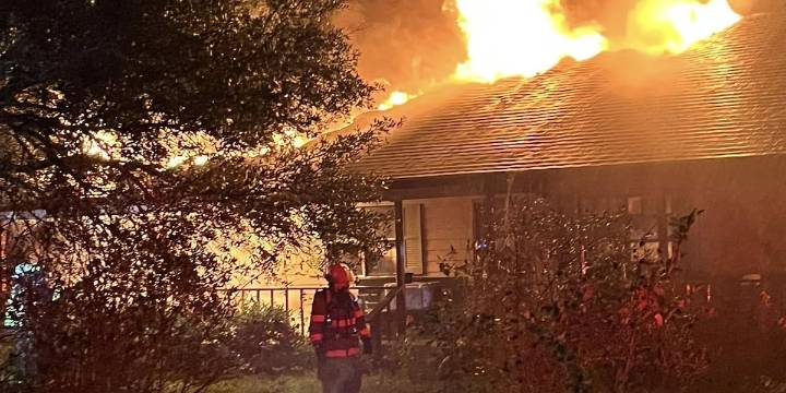 Multiple structure fires break out in Leon County overnight